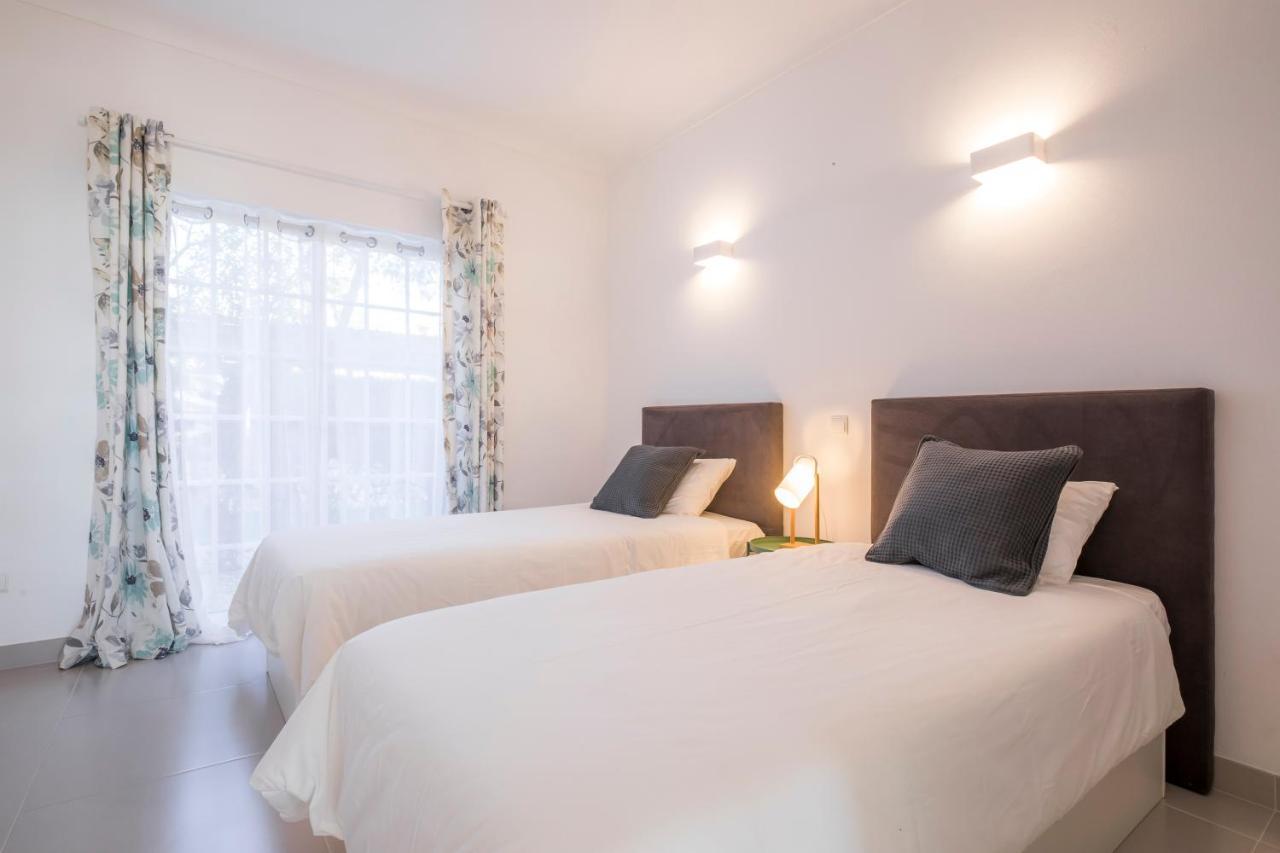 Beautiful Seaview 2 Bedroom Apartment Luz Extérieur photo